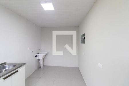 Cozinha e Área de Serviço de casa para alugar com 1 quarto, 40m² em Mossunguê, Curitiba