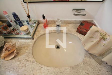 Apartamento para alugar com 180m², 3 quartos e 2 vagasLavabo