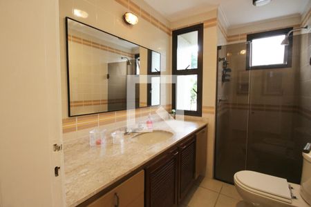 Apartamento para alugar com 180m², 3 quartos e 2 vagasBanheiro Social