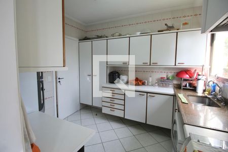Apartamento para alugar com 180m², 3 quartos e 2 vagasCozinha