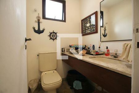 Apartamento para alugar com 180m², 3 quartos e 2 vagasLavabo