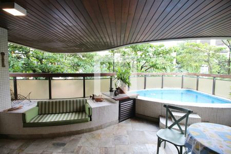 Apartamento para alugar com 180m², 3 quartos e 2 vagasVaranda