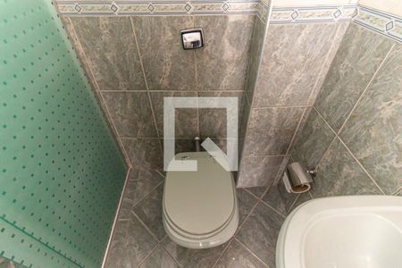 Apartamento à venda com 64m², 2 quartos e sem vaga Apartamento à venda com 64m², 2 quartos e sem vagaBanheiro