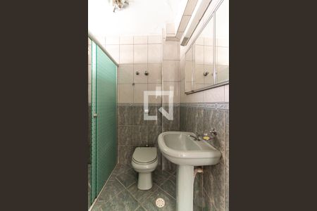 Apartamento à venda com 64m², 2 quartos e sem vaga Apartamento à venda com 64m², 2 quartos e sem vagaBanheiro