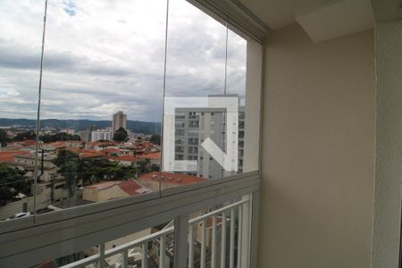 Sala - varanda de apartamento para alugar com 3 quartos, 78m² em Vila Nivi, São Paulo