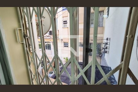 Vista Sala de apartamento para alugar com 2 quartos, 55m² em Irajá, Rio de Janeiro