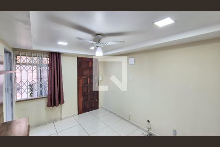 Sala de apartamento para alugar com 2 quartos, 55m² em Irajá, Rio de Janeiro