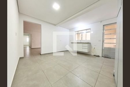 Casa à venda com 140m², 4 quartos e 2 vagasCozinha