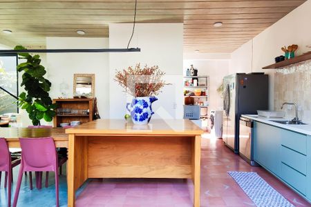 Casa à venda com 160m², 3 quartos e 2 vagasCozinha