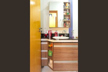 Casa de condomínio à venda com 85m², 2 quartos e 1 vaga Casa de condomínio à venda com 85m², 2 quartos e 1 vagaBanherio Social