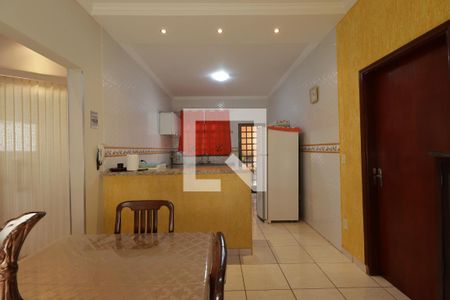 Sala de jantar de casa para alugar com 3 quartos, 168m² em Parque Residencial Candido Portinari, Ribeirão Preto
