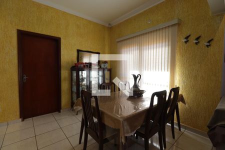 Sala de jantar  de casa para alugar com 3 quartos, 168m² em Parque Residencial Candido Portinari, Ribeirão Preto