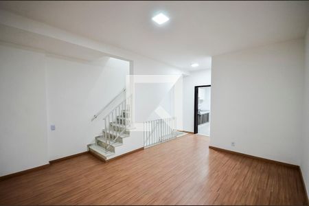Sala de apartamento para alugar com 3 quartos, 120m² em Rio Comprido, Rio de Janeiro