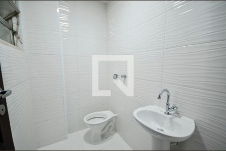 Lavabo de apartamento para alugar com 3 quartos, 120m² em Rio Comprido, Rio de Janeiro