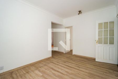 Apartamento à venda com 236m², 3 quartos e 1 vaga Apartamento à venda com 236m², 3 quartos e 1 vagaSala de TV