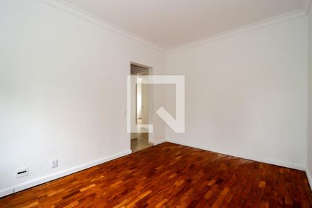 Apartamento à venda com 236m², 3 quartos e 1 vaga Apartamento à venda com 236m², 3 quartos e 1 vagaSuíte