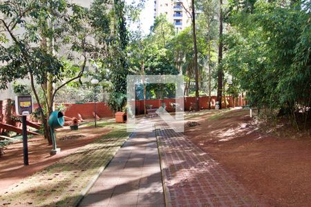 Apartamento à venda com 236m², 3 quartos e 1 vaga Apartamento à venda com 236m², 3 quartos e 1 vagaÁrea comum