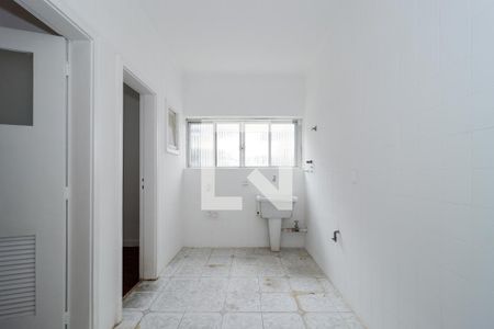 Apartamento à venda com 236m², 3 quartos e 1 vaga Apartamento à venda com 236m², 3 quartos e 1 vagaÁrea de Serviço