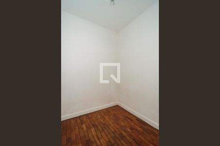 Apartamento à venda com 236m², 3 quartos e 1 vaga Apartamento à venda com 236m², 3 quartos e 1 vagaÁrea de Serviço