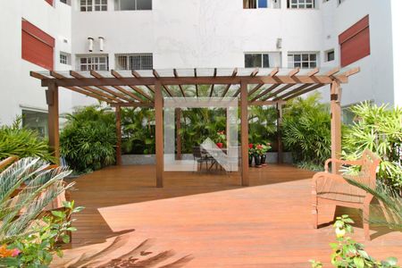 Apartamento à venda com 236m², 3 quartos e 1 vaga Apartamento à venda com 236m², 3 quartos e 1 vagaÁrea comum