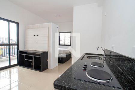 Sala/Cozinha de kitnet/studio à venda com 1 quarto, 33m² em Vila Galvão, Guarulhos