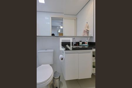 Banheiro da Suíte 1 de apartamento à venda com 2 quartos, 70m² em Ipiranga, Belo Horizonte