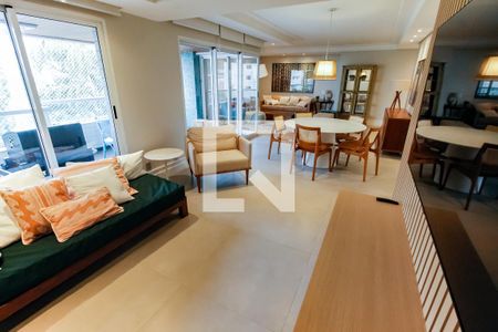 Sala de apartamento para alugar com 3 quartos, 169m² em Real Parque, São Paulo