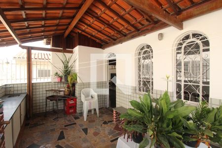 Apartamento à venda com 144m², 3 quartos e 1 vagaVaranda