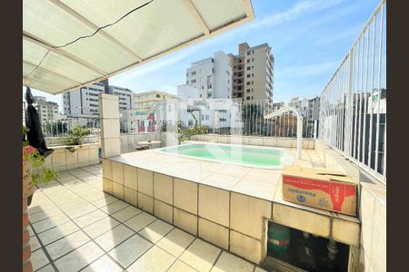 Apartamento à venda com 160m², 4 quartos e 2 vagasTerraço