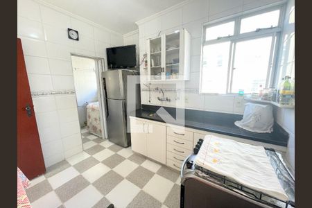 Apartamento à venda com 160m², 4 quartos e 2 vagasCozinha