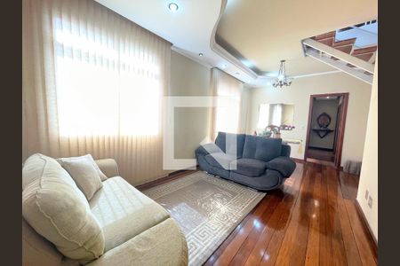 Sala de apartamento à venda com 4 quartos, 160m² em Sagrada Família, Belo Horizonte