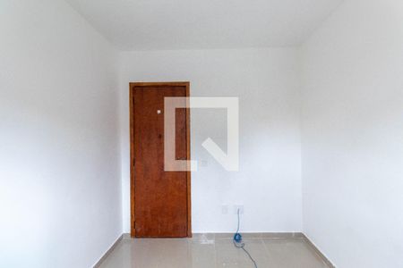 Quarto 1 de apartamento para alugar com 2 quartos, 40m² em Vila Granada, São Paulo