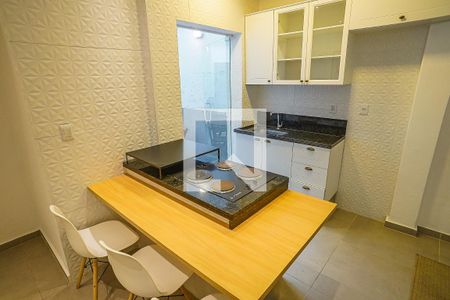 Cozinha de apartamento à venda com 2 quartos, 73m² em Botafogo, Rio de Janeiro