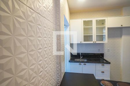Cozinha detalhe parede de apartamento à venda com 2 quartos, 73m² em Botafogo, Rio de Janeiro