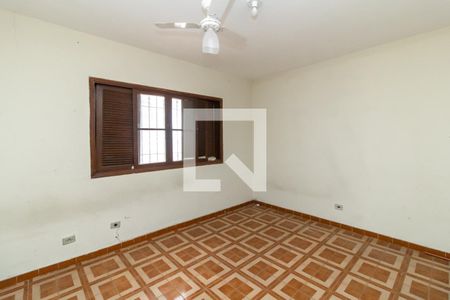 Quarto 2 de casa para alugar com 2 quartos, 120m² em Parque Cisper, São Paulo
