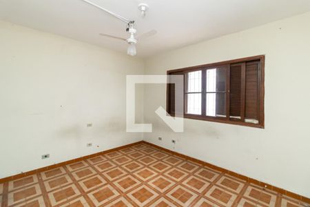 Quarto 1 de casa para alugar com 2 quartos, 120m² em Parque Cisper, São Paulo