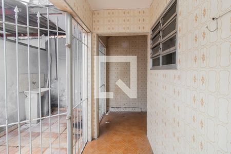 Casa para alugar com 120m², 2 quartos e 1 vaga Casa para alugar com 120m², 2 quartos e 1 vagaÁrea de Serviço