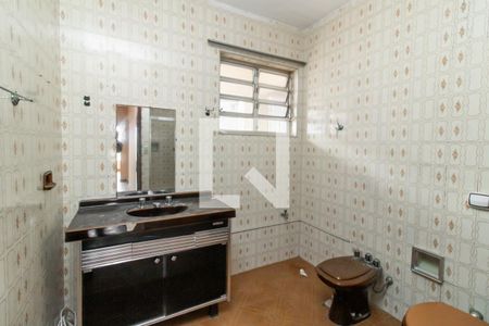 Casa para alugar com 120m², 2 quartos e 1 vaga Casa para alugar com 120m², 2 quartos e 1 vagaBanheiro