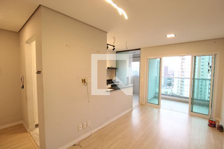 Sala / Cozinha de apartamento para alugar com 2 quartos, 57m² em Santa Teresinha, São Paulo