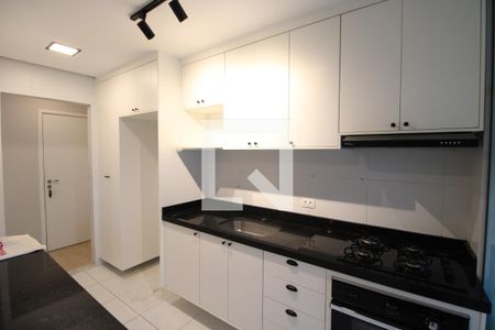 Sala / Cozinha de apartamento para alugar com 2 quartos, 57m² em Santa Teresinha, São Paulo