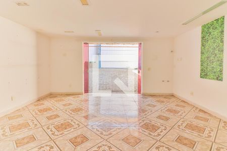 Casa para alugar com 210m², 4 quartos e 1 vagaSalão de festas