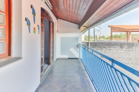 Sala Varanda de casa para alugar com 4 quartos, 210m² em Vila Dalva, São Paulo