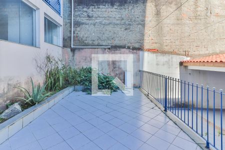 Casa para alugar com 210m², 4 quartos e 1 vagaQuintal