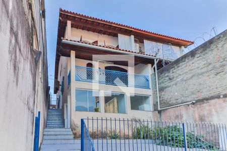 Casa para alugar com 210m², 4 quartos e 1 vagaQuintal