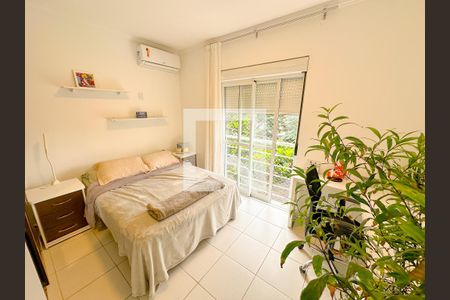 Suíte de apartamento para alugar com 2 quartos, 100m² em Canasvieiras, Florianópolis