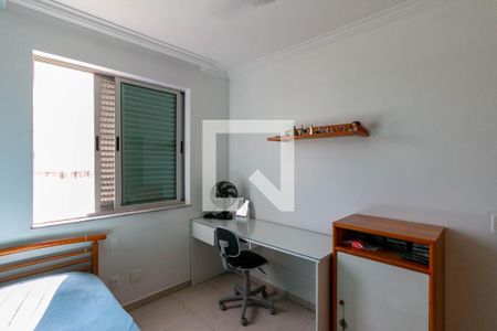 Apartamento à venda com 3 quartos, 91m² em Calafate, Belo Horizonte