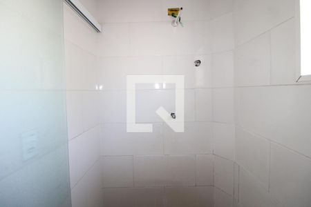 Banheiro de apartamento para alugar com 1 quarto, 40m² em Jardim Cachoeira, São Paulo