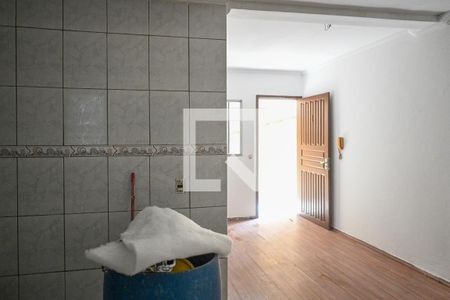 Sala/Cozinha de casa para alugar com 2 quartos, 40m² em Vila Brasilina, São Paulo