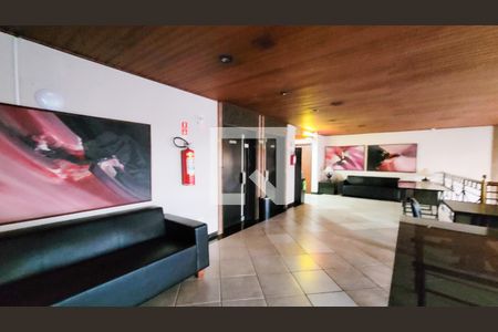 Apartamento para alugar com 180m², 1 quarto e sem vagaHall social