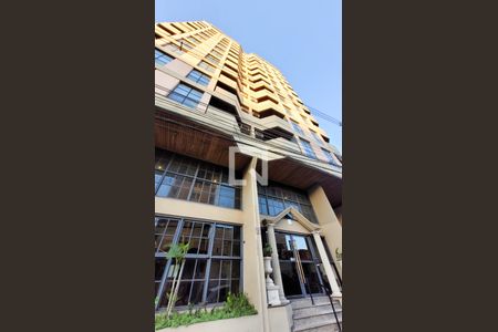 Apartamento para alugar com 180m², 1 quarto e sem vagaFachada